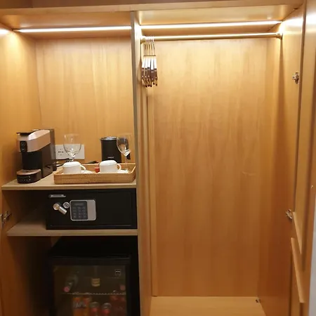 Appian Private بيت ضيافة 4*