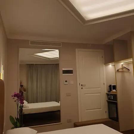 Appian Private Pensión 4*